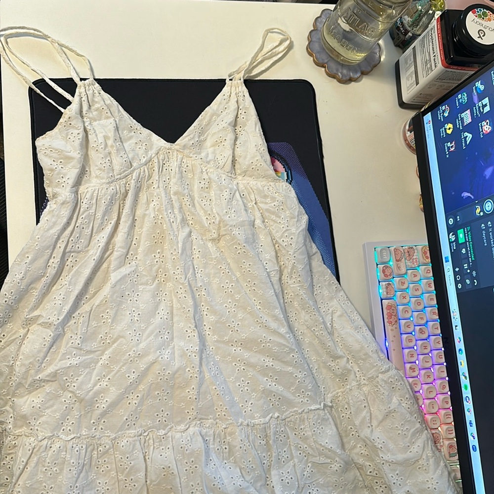 Cute white dresss